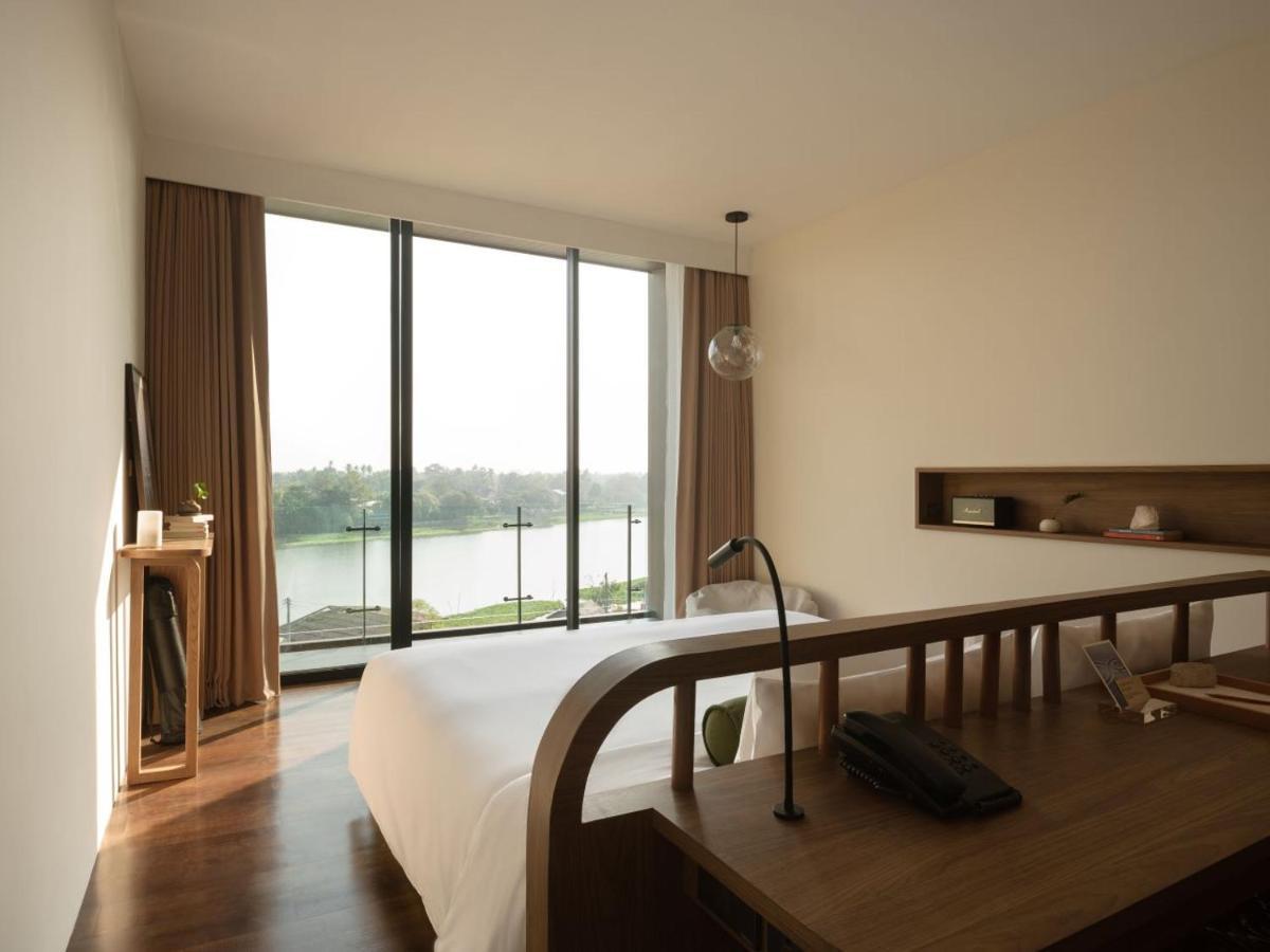 Neera Retreat Hotel Nakhon Pathom Zewnętrze zdjęcie