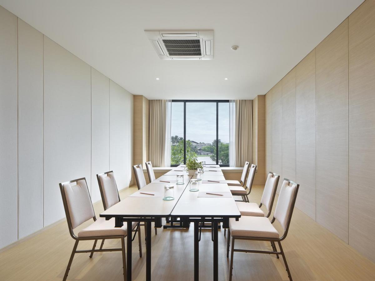 Neera Retreat Hotel Nakhon Pathom Zewnętrze zdjęcie