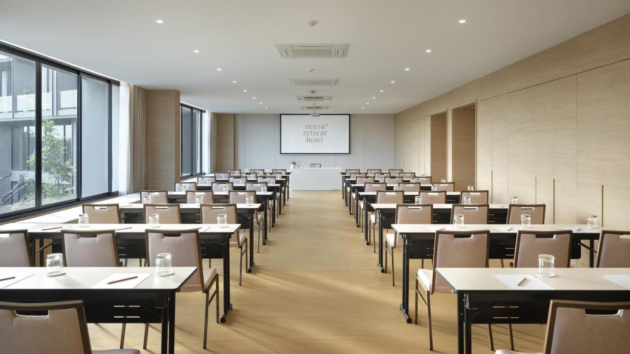Neera Retreat Hotel Nakhon Pathom Zewnętrze zdjęcie
