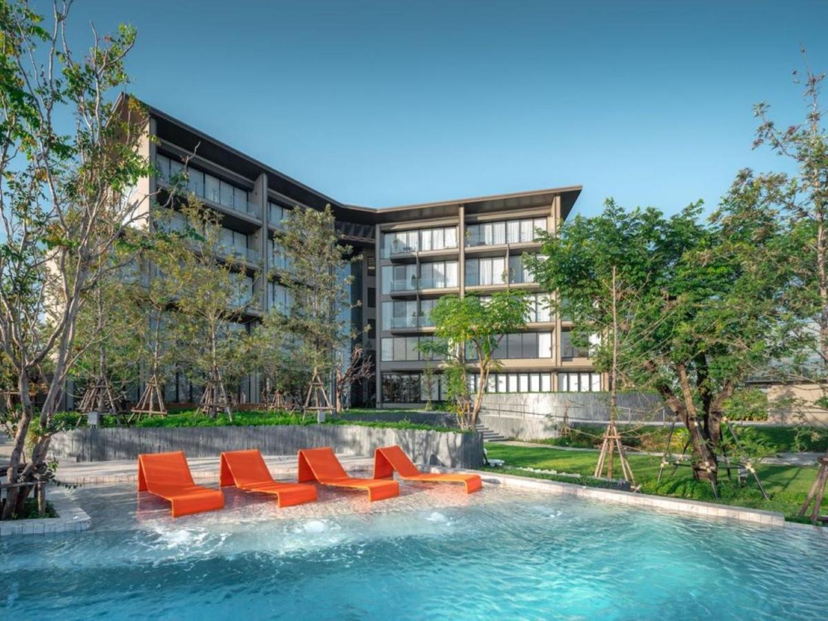 Neera Retreat Hotel Nakhon Pathom Zewnętrze zdjęcie